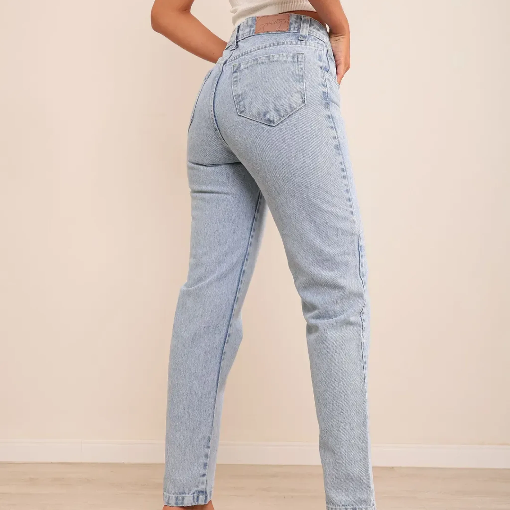Cala Mom Jeans Feminina 01 4 - Image 5756 (February 1, 2026)
