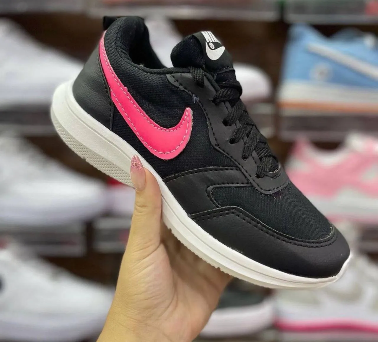 Calça mom jeans feminina - Image 04 (February 3, 2026)