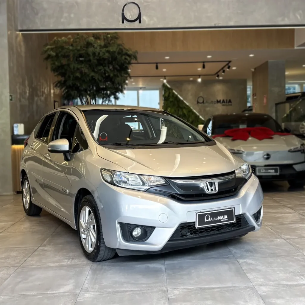 Range Rover - Image 06 (March 13, 2026)