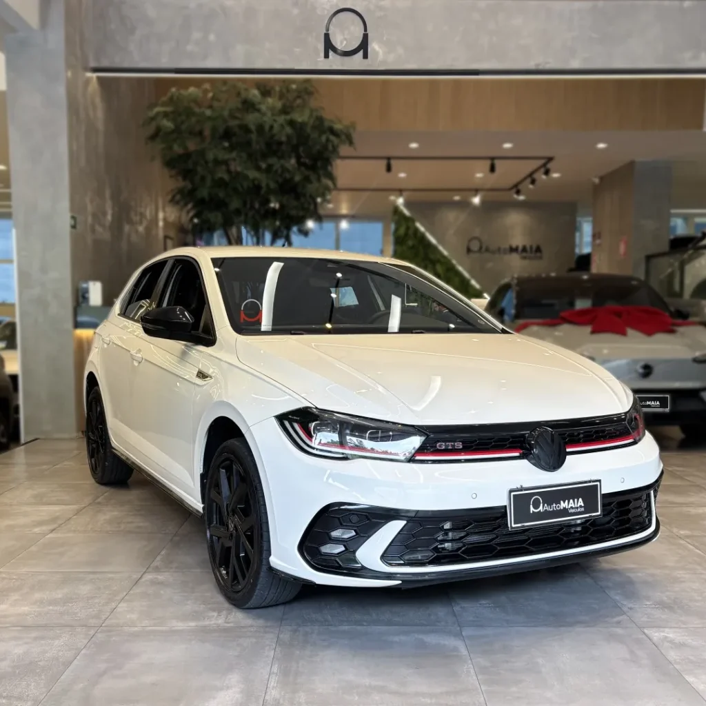 Range Rover - Image 07 (March 13, 2026)