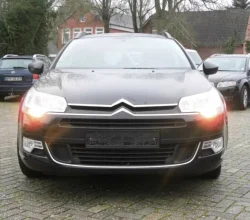 Range Rover - Image 01 (March 13, 2026)